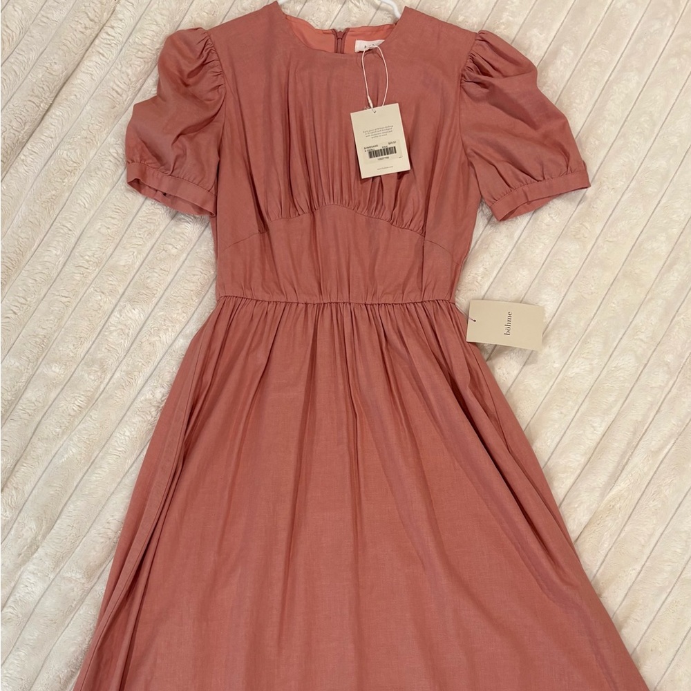 New pink Women’s Bohme Dresss
Size XS